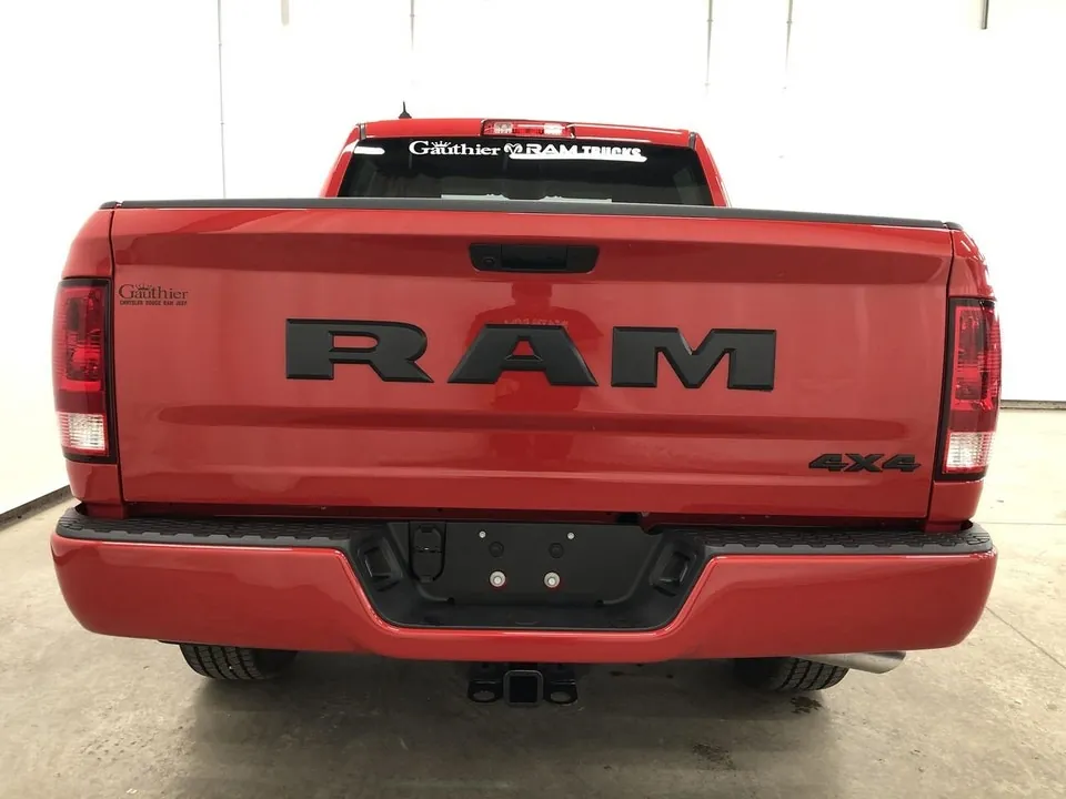Ram 1500 Classic 2023 photo 3