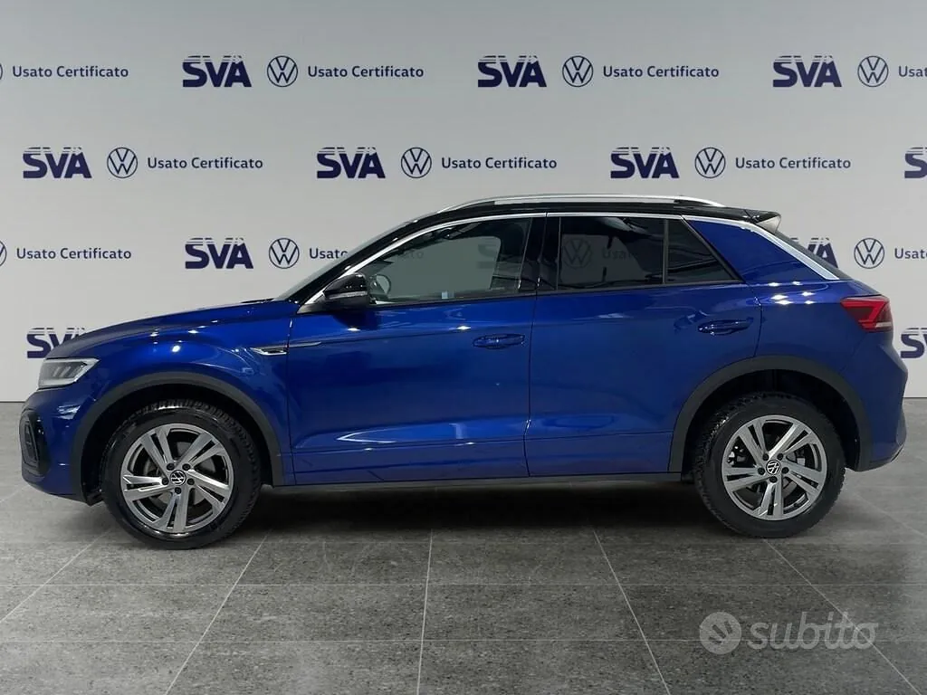 Volkswagen T-Roc 2023 photo 2