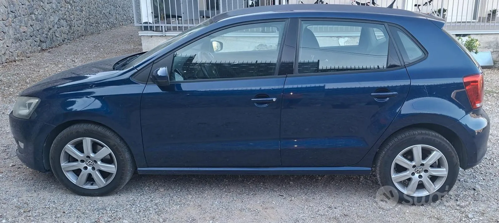 Volkswagen Polo 2012 photo 3