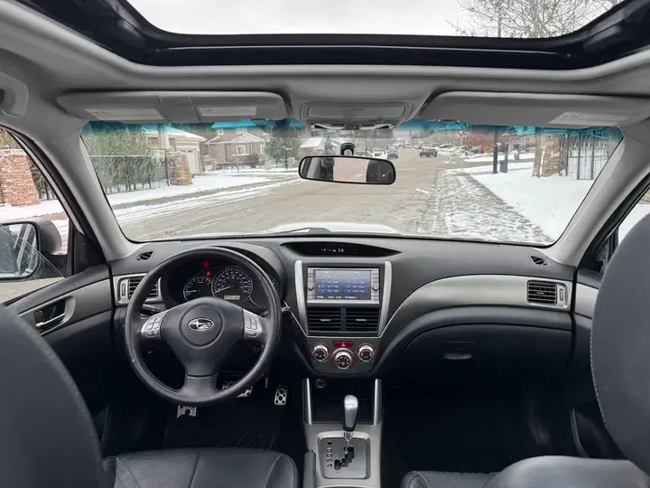Subaru Forester 2010 photo 5