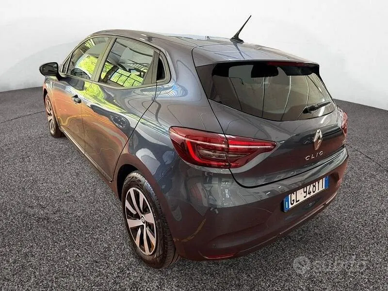 Renault Clio 2023 photo 4