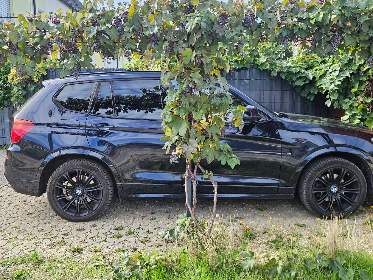 BMW X3 2016 photo 2
