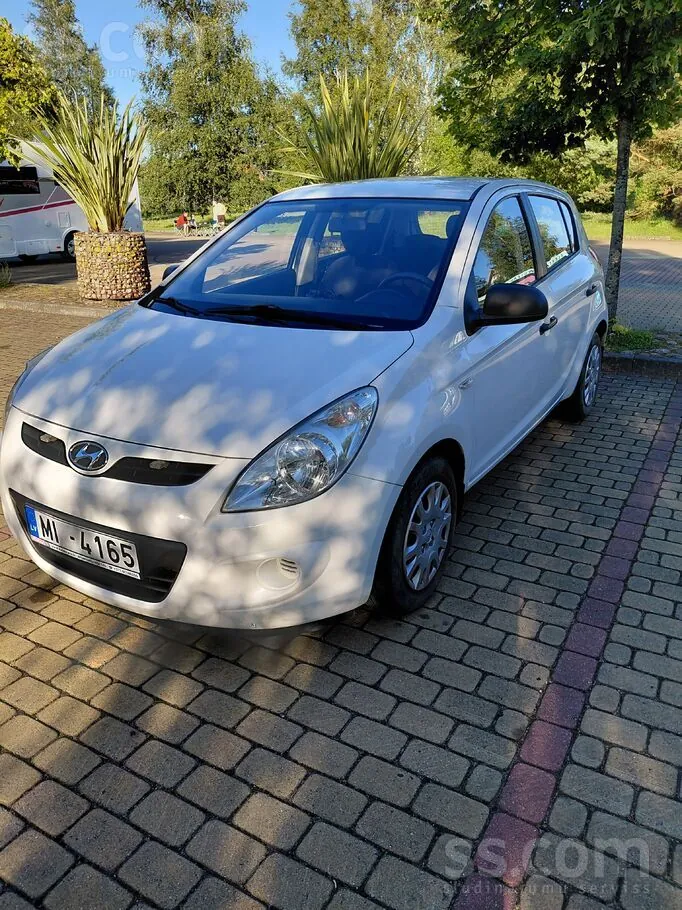 Hyundai I20