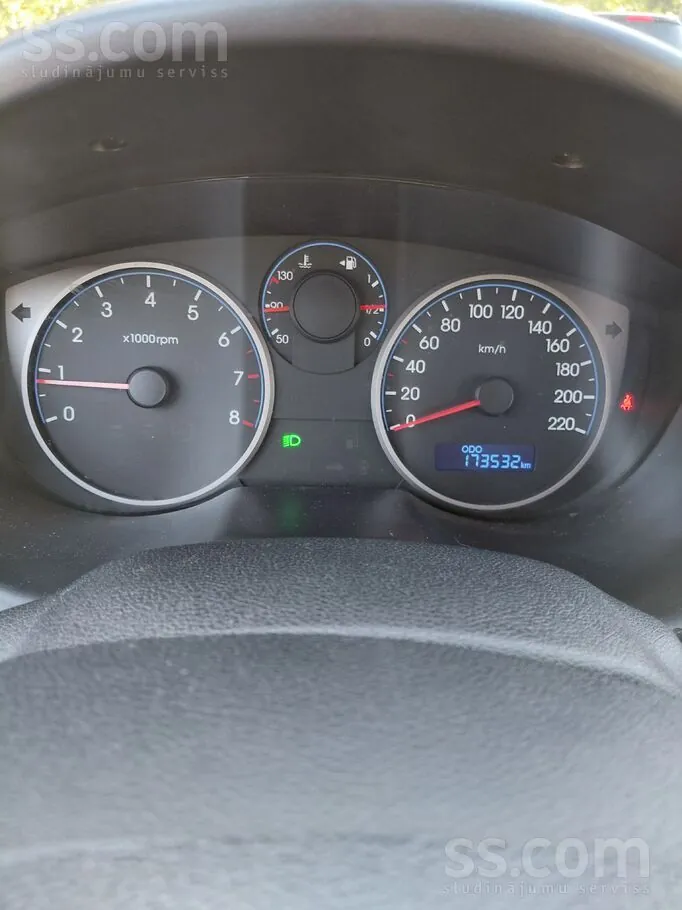 Hyundai I20 2012 photo 3