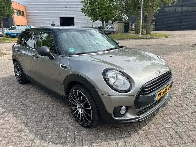 Mini Clubman 2017 photo 3