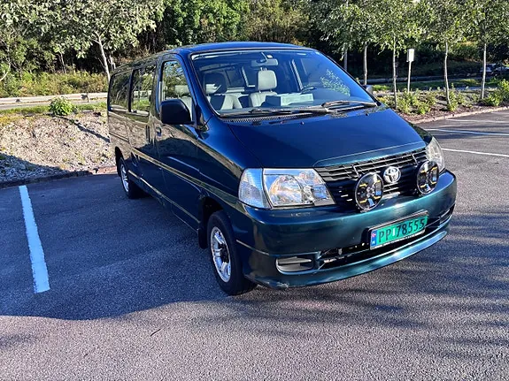 Toyota Hiace 2008 photo 3
