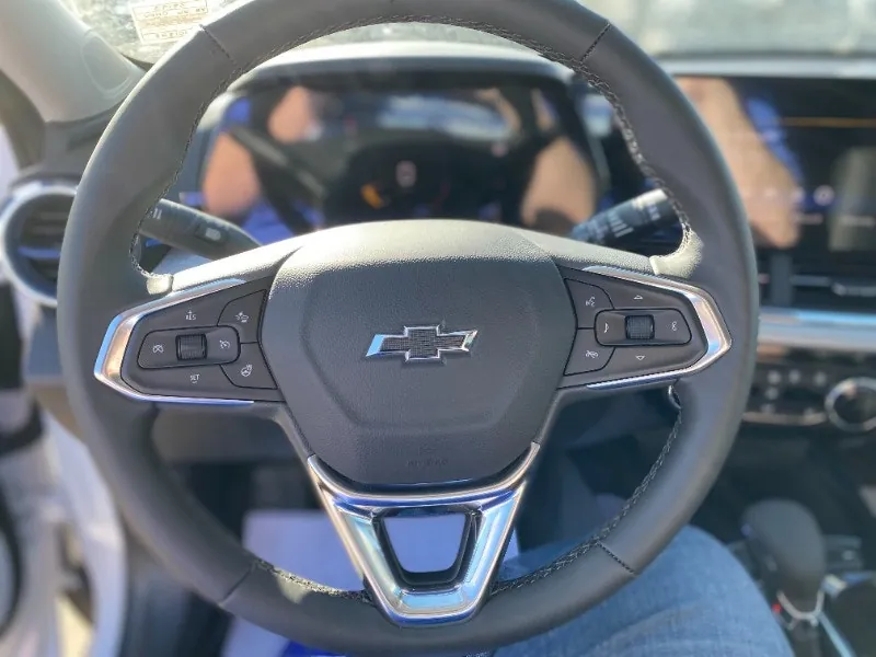 Chevrolet Trax 2026 photo 4