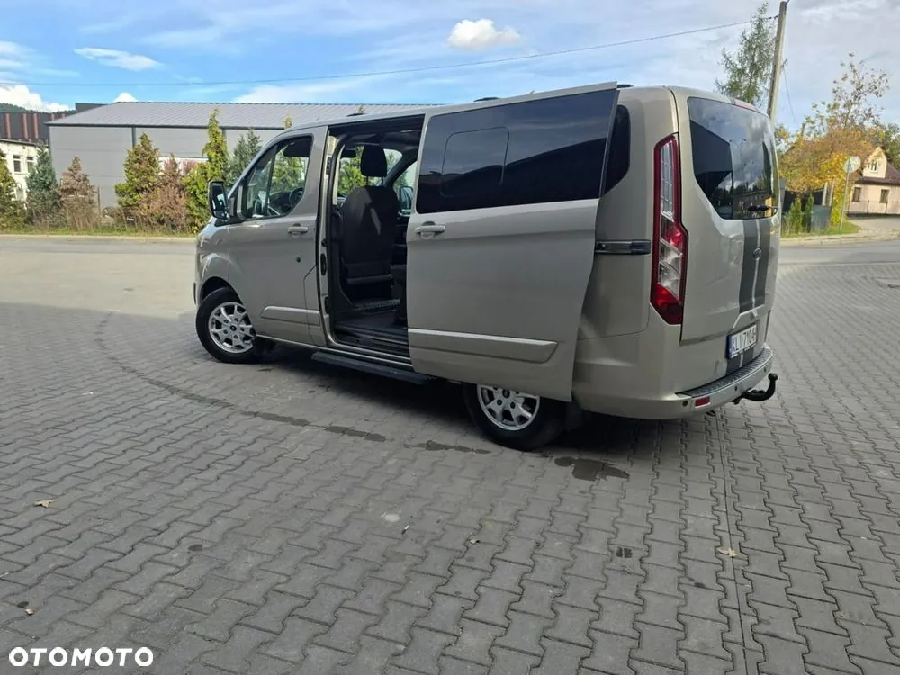 Ford Tourneo Custom 2014 photo 2
