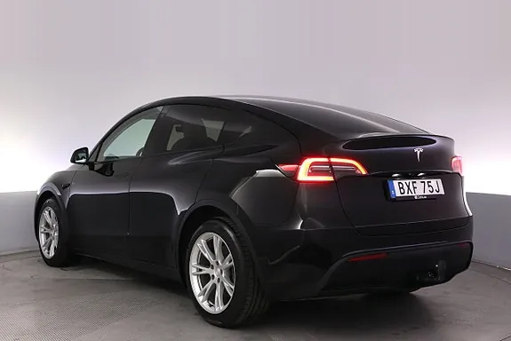 Tesla Model Y 2024 photo 4