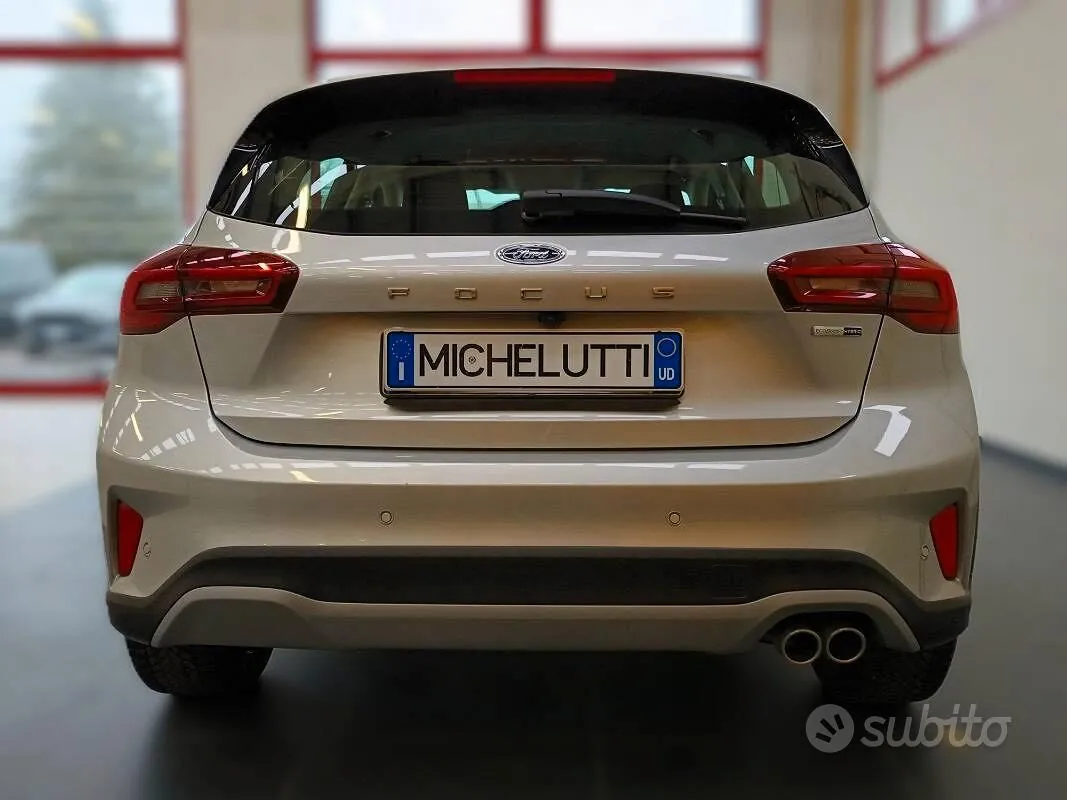 Ford Focus 2023 photo 5