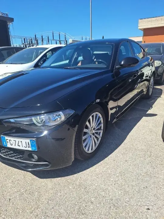 Alfa Romeo Giulia 2016 photo 2
