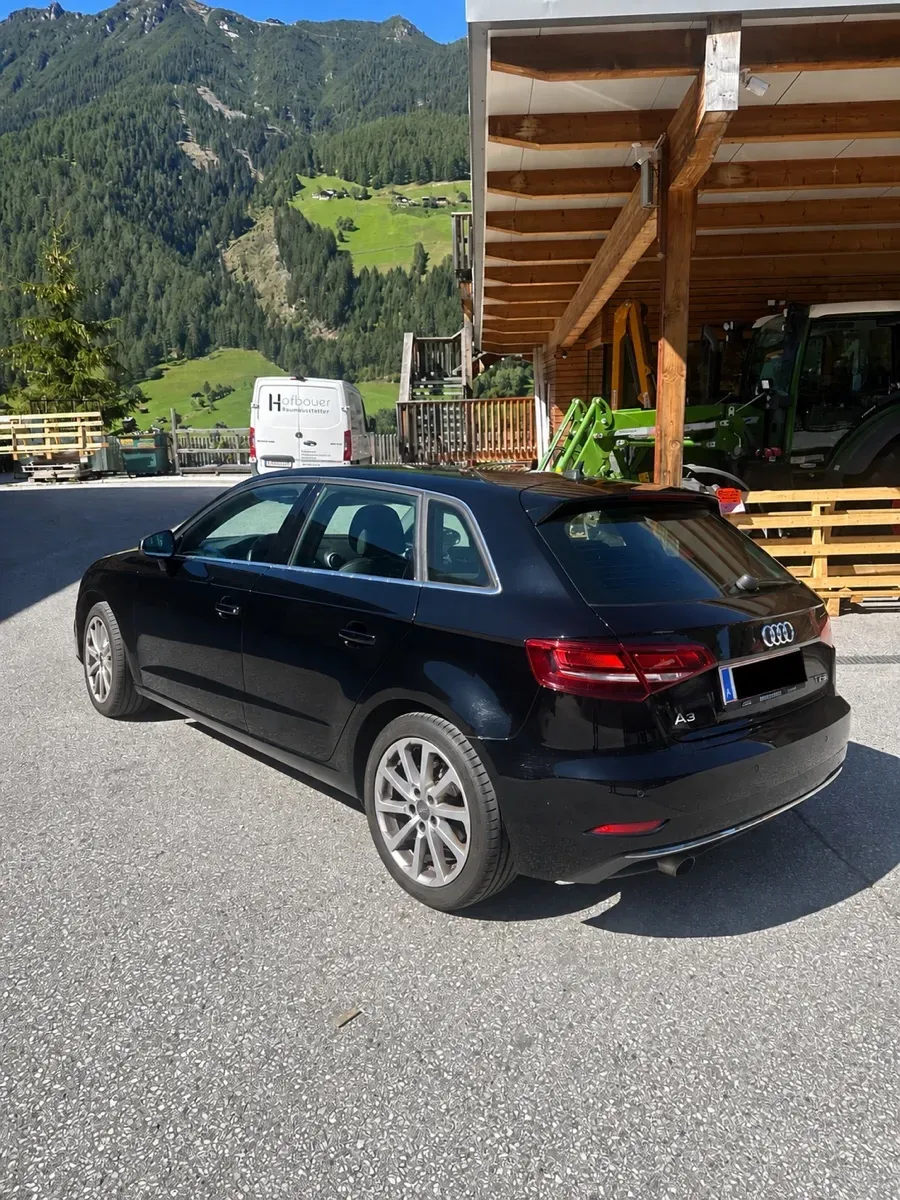 Audi A3 2017 photo 3