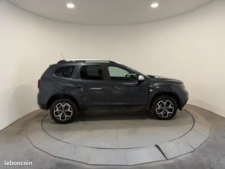 Dacia Duster 2021 photo 3
