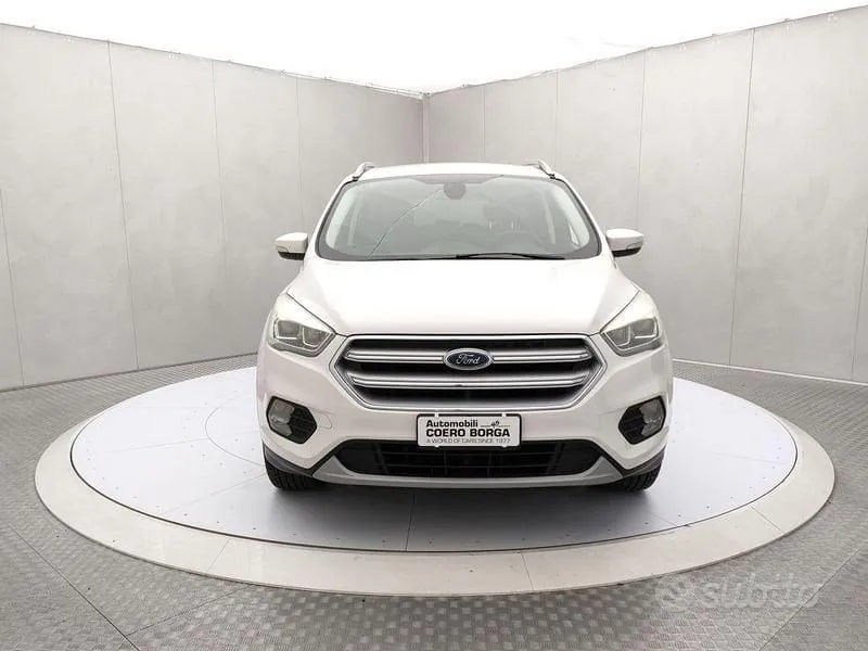 Ford Kuga 2018 photo 2