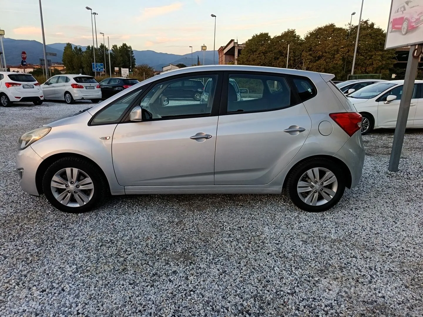 Hyundai Ix20 2011 photo 4