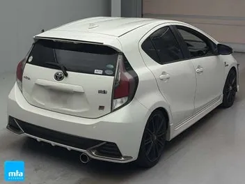 Toyota Aqua 2017 photo 3