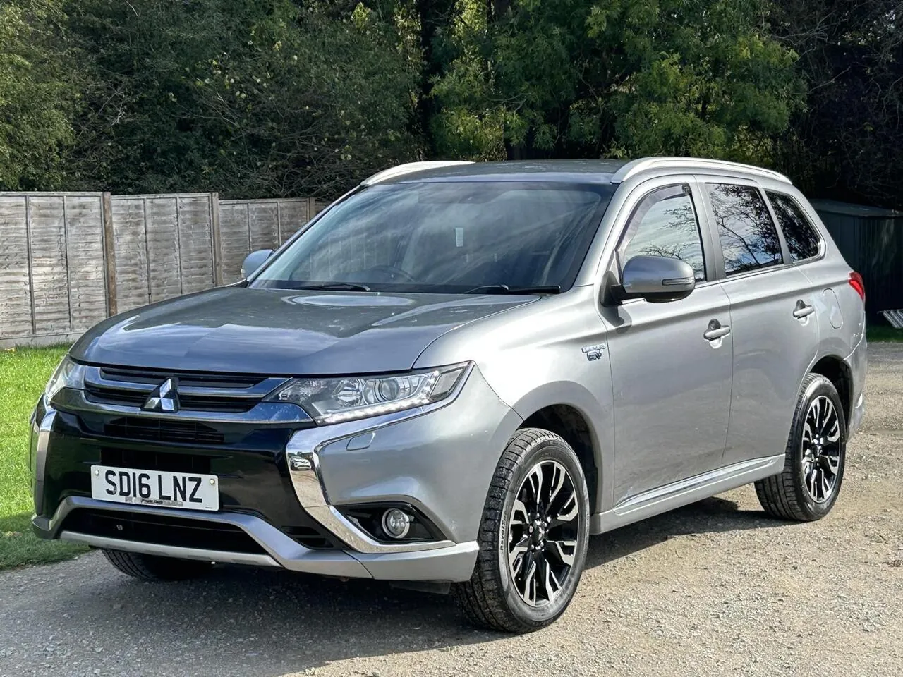 Mitsubishi Outlander 2016 photo 3
