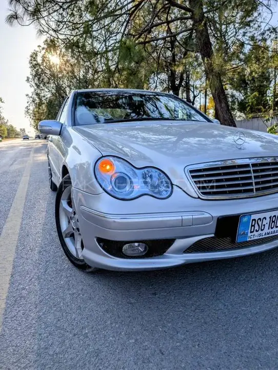Mercedes-Benz C-Class