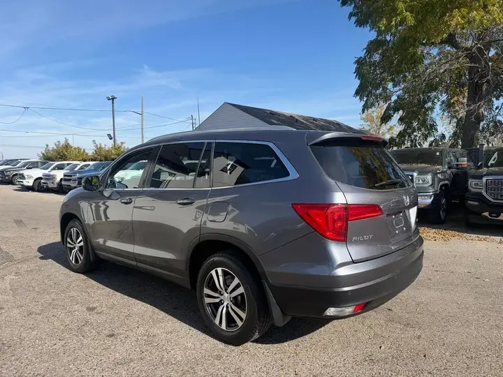 Honda Pilot 2016 photo 2