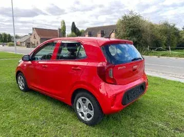 Kia Picanto 2022 photo 3