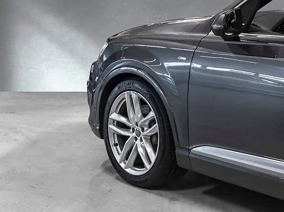 Audi Q7 2016 photo 4