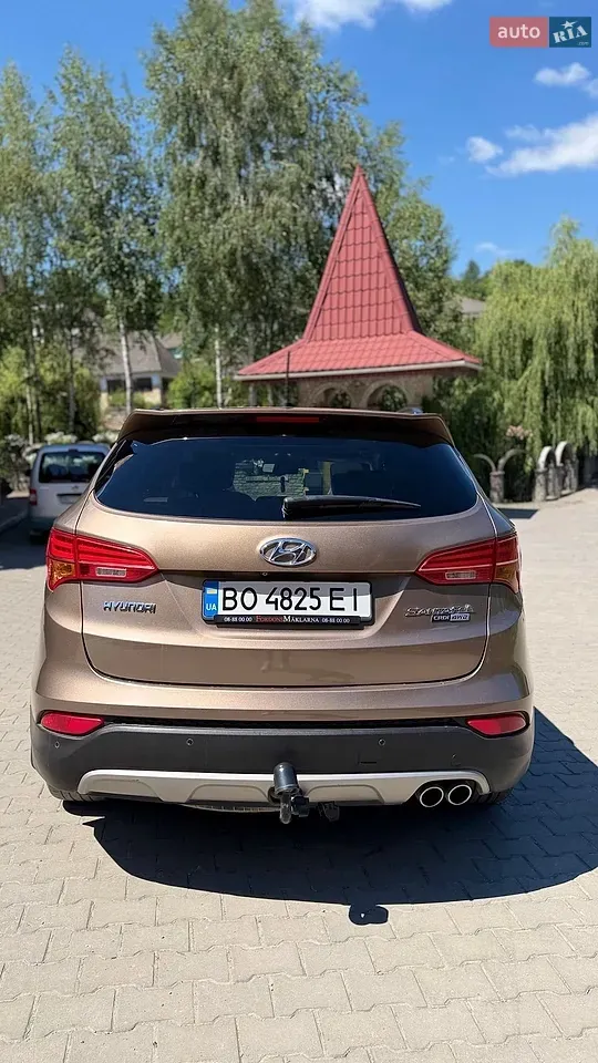 Hyundai Santa Fe 2014 photo 4