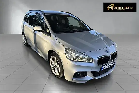 BMW 218I