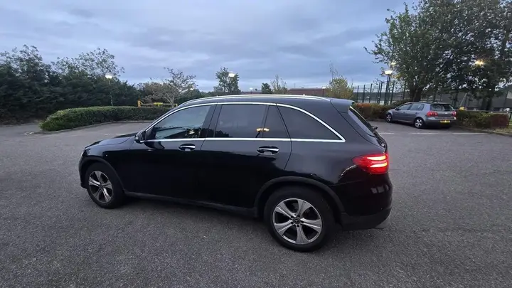 Mercedes-Benz Glc 2017 photo 3