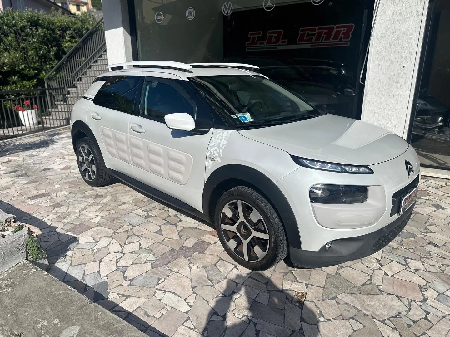Citroen C4 Cactus 2017 photo 2