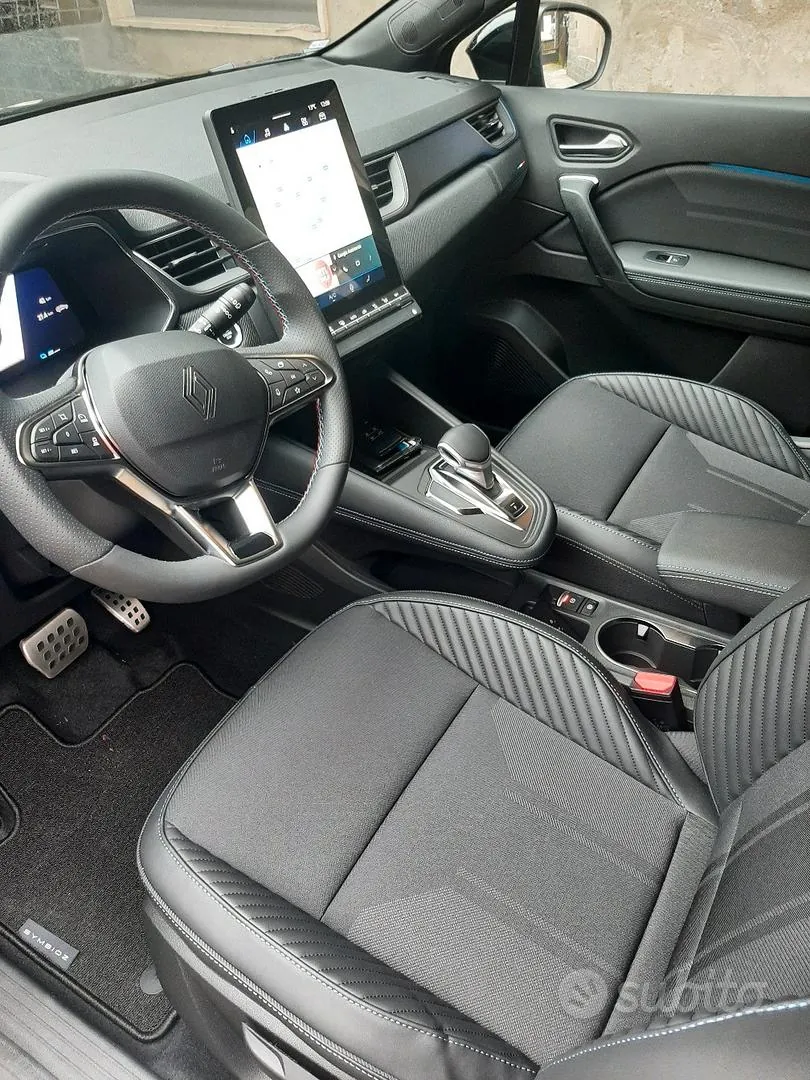 Renault Symbioz 2024 photo 2
