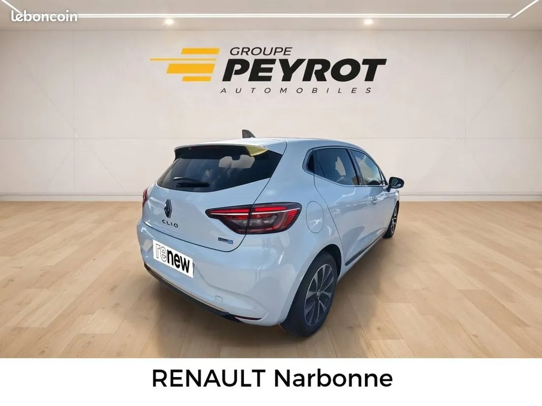 Renault Clio 2022 photo 5
