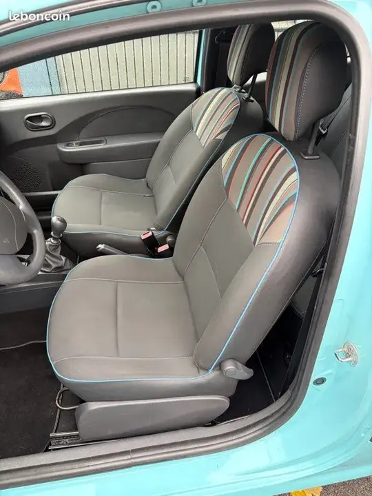 Renault Twingo 2014 photo 3