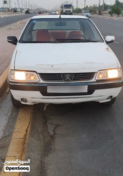 Peugeot 405