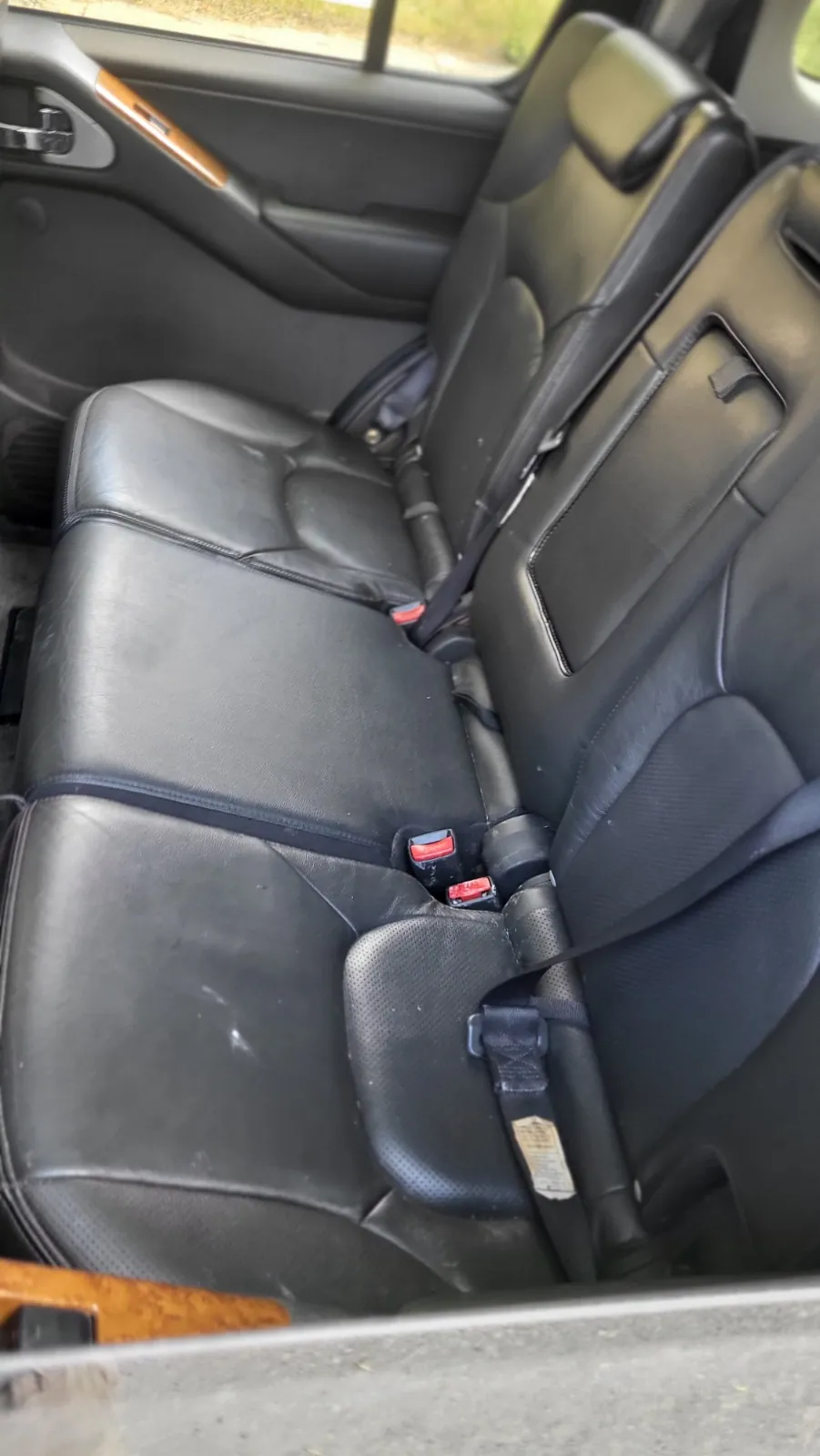 Nissan Pathfinder 2005 photo 5