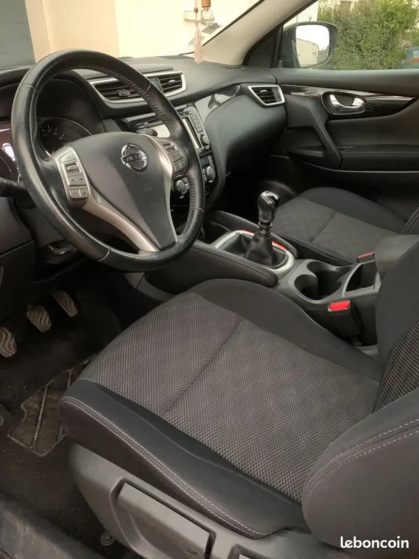 Nissan Qashqai 2014 photo 3