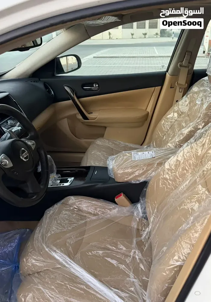 Nissan Maxima 2011 photo 4