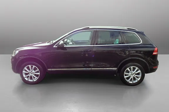 Volkswagen Touareg 2011 photo 2