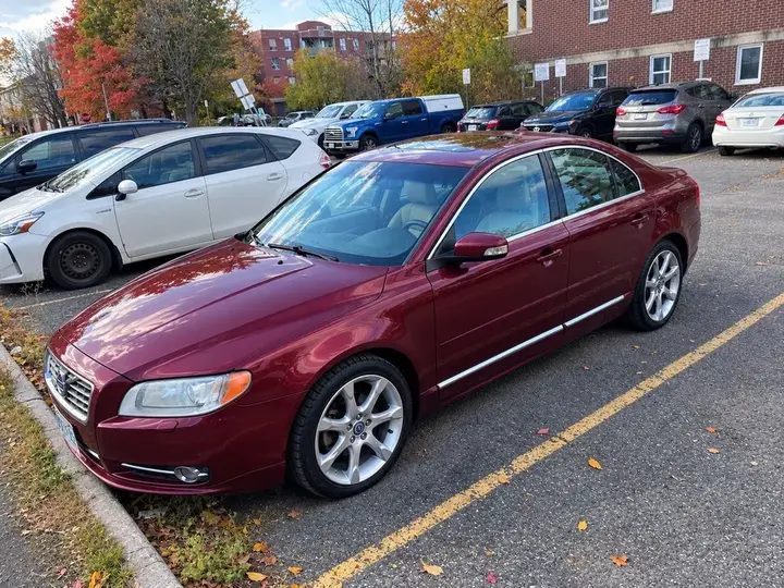Volvo S80