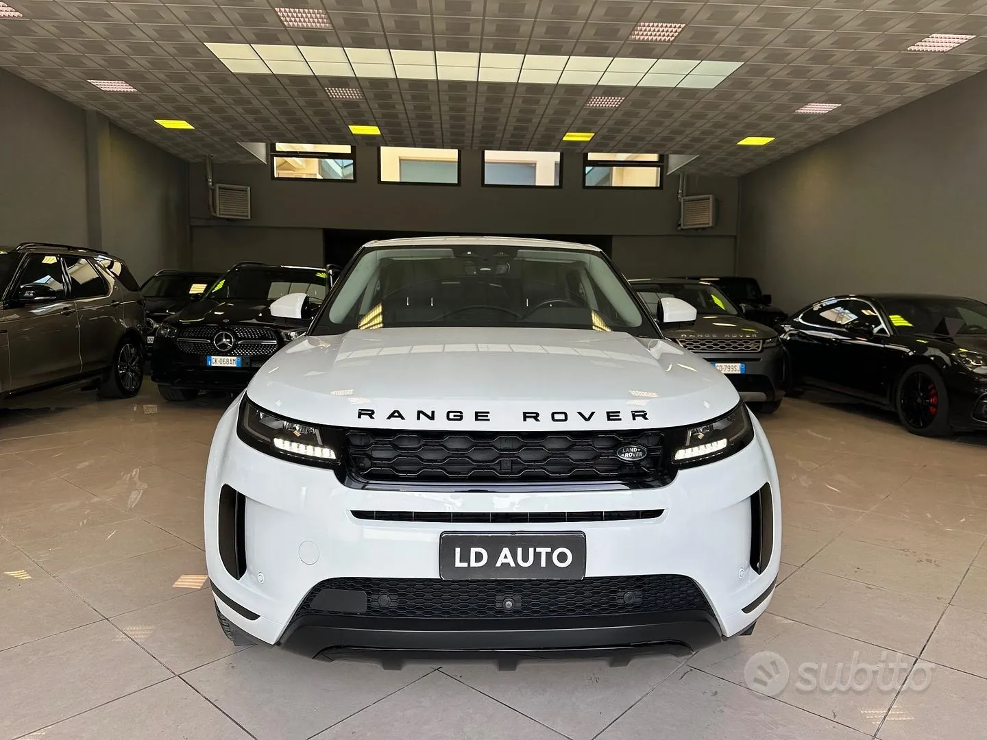 Land Rover Range Rover Evoque 2021 photo 5