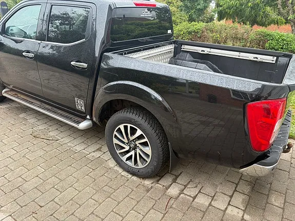 Nissan Navara 2016 photo 5