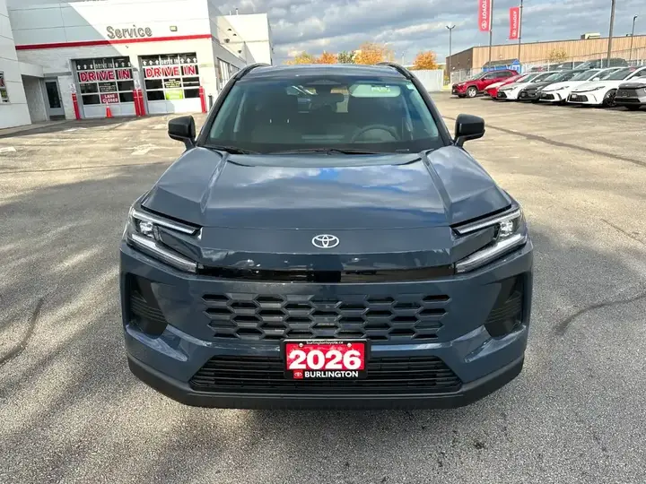 Toyota Rav4 2026 photo 3