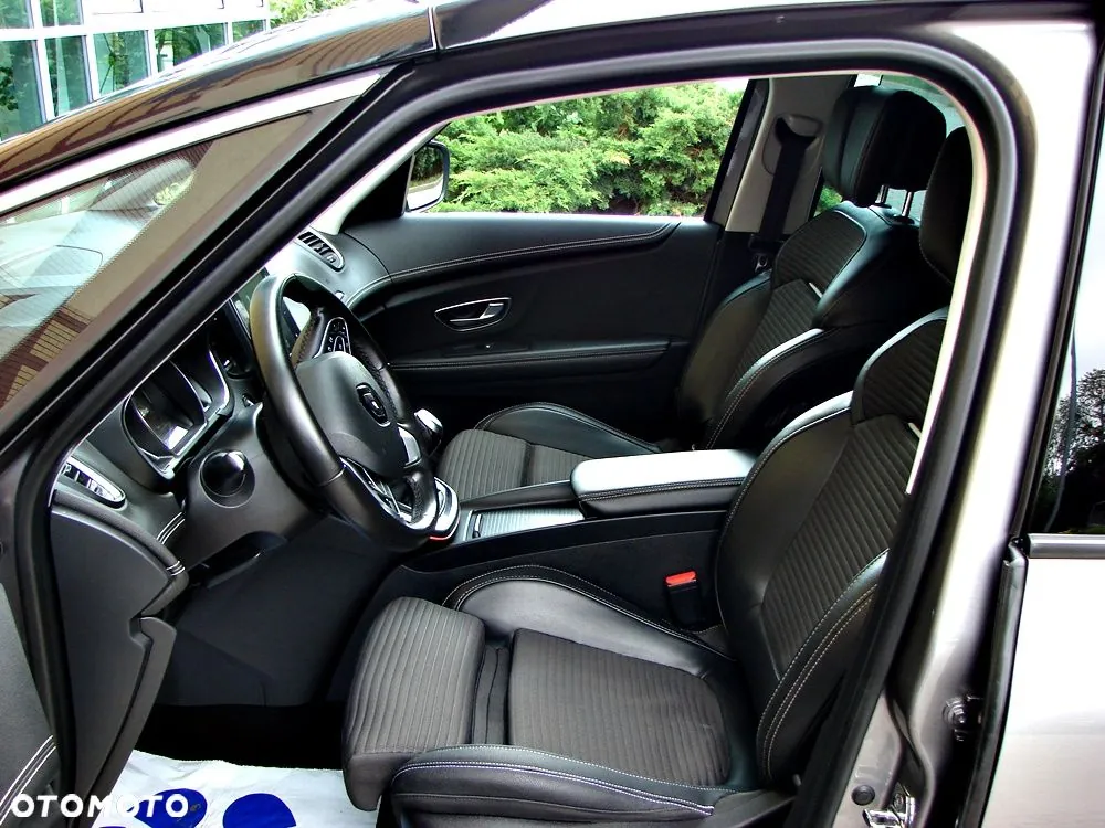 Renault Grand Scenic 2018 photo 5