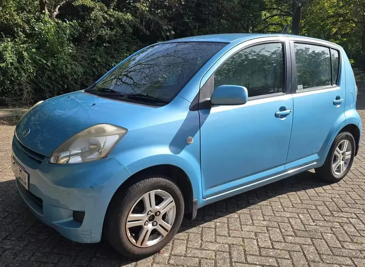 Daihatsu Sirion 2008 photo 2