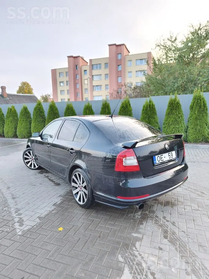 Skoda Octavia 2008 photo 3