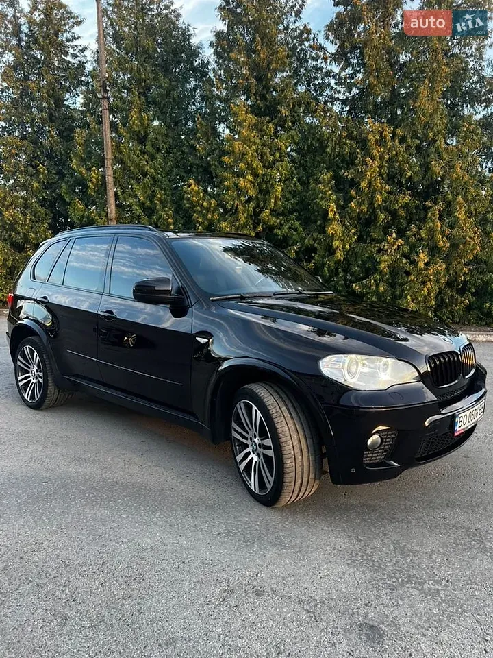 BMW X5 2011 photo 2
