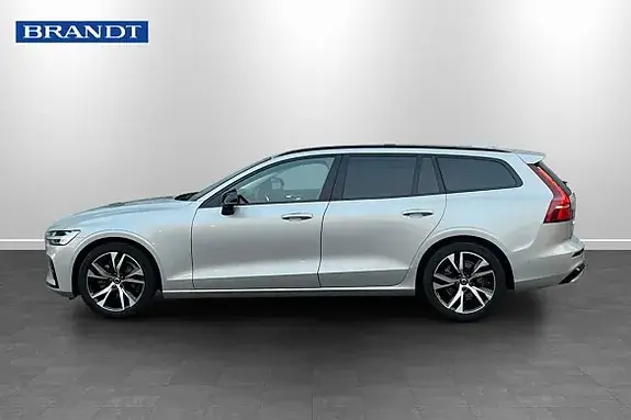 Volvo V60 2024 photo 3