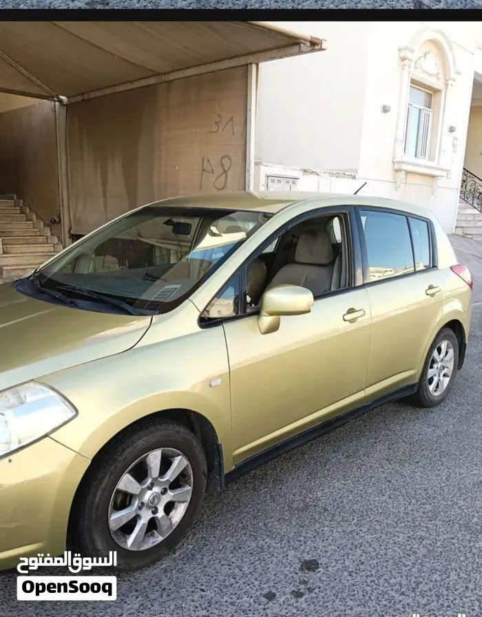Nissan Tiida 2007 photo 3