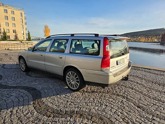 Volvo V70 2006 photo 4