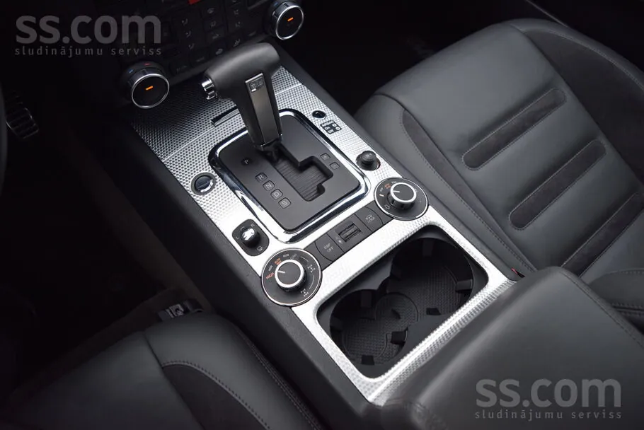 Volkswagen Touareg 2005 photo 5