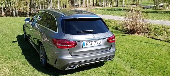 Mercedes-Benz C220 2020 photo 3